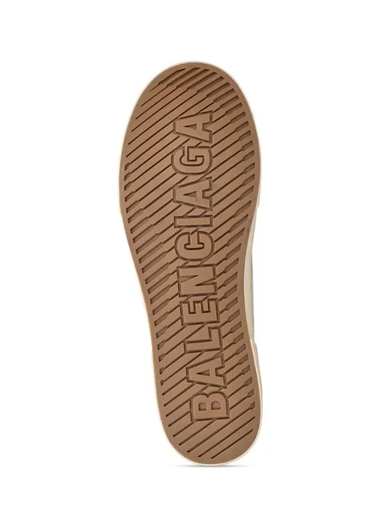 Balenciaga   Paris political logo sneakers 