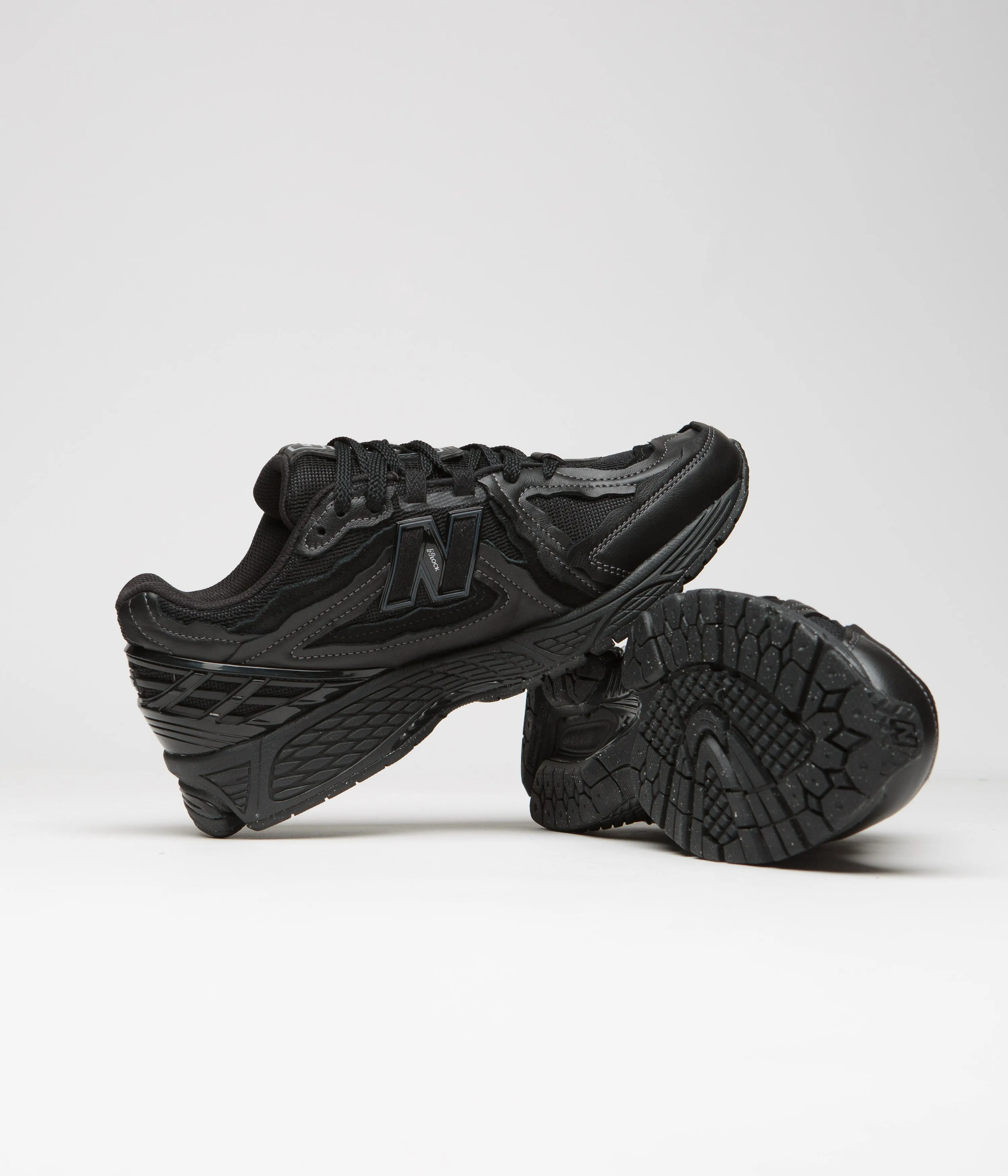 New Balance 1906 Shoes - Black / Black / Black